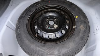 Used 2016 Maruti Suzuki Swift Dzire VXI Petrol Manual tyres SPARE TYRE VIEW