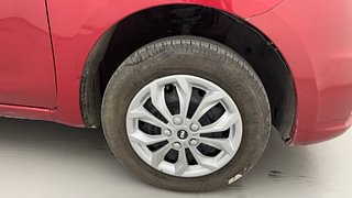 Used 2016 Nissan Micra Active [2012-2020] XV Safety Pack Petrol Manual tyres RIGHT FRONT TYRE RIM VIEW