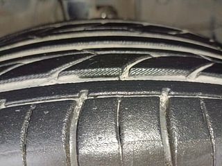 Used 2018 Honda City [2017-2020] V CVT Petrol Automatic tyres RIGHT FRONT TYRE TREAD VIEW