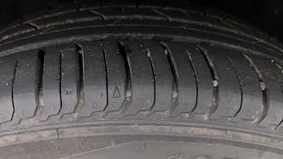 Used 2021 Hyundai i20 N Line N8 1.0 Turbo iMT Dual Tone Petrol Manual tyres LEFT FRONT TYRE TREAD VIEW