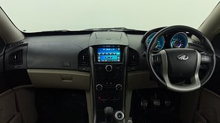 Used 2016 Mahindra XUV500 [2015-2018] W10 1.99 Diesel Manual interior DASHBOARD VIEW