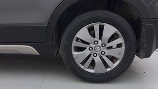 Used 2016 Maruti Suzuki S-Cross [2015-2017] Alpha 1.3 Diesel Manual tyres LEFT REAR TYRE RIM VIEW