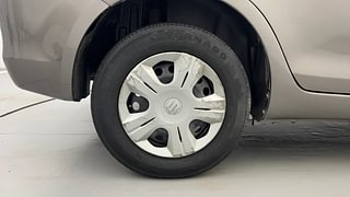 Used 2016 Maruti Suzuki Swift Dzire VXI Petrol Manual tyres RIGHT REAR TYRE RIM VIEW