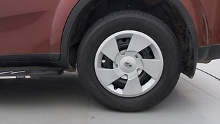 Used 2021 Mahindra XUV500 [2018-2021] W7 AT Diesel Automatic tyres LEFT REAR TYRE RIM VIEW