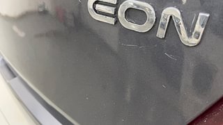 Used 2018 Hyundai Eon [2011-2018] Sportz Petrol Manual dents MINOR SCRATCH