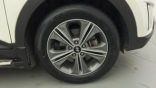 Used 2018 Hyundai Creta SX+ SE Petrol Manual tyres RIGHT FRONT TYRE RIM VIEW