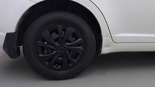 Used 2011 Maruti Suzuki Swift Dzire [2008-2012] VDI Diesel Manual tyres RIGHT REAR TYRE RIM VIEW