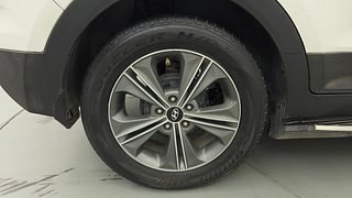 Used 2018 Hyundai Creta SX+ SE Petrol Manual tyres RIGHT REAR TYRE RIM VIEW