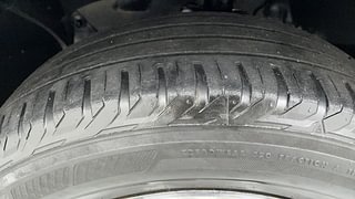 Used 2020 Renault Duster [2015-2019] 110 PS RXZ 4X2 MT Diesel Manual tyres LEFT FRONT TYRE TREAD VIEW