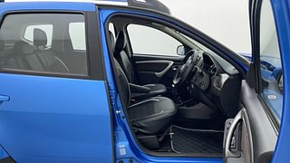 Used 2020 Renault Duster [2015-2019] 110 PS RXZ 4X2 MT Diesel Manual interior RIGHT SIDE FRONT DOOR CABIN VIEW