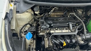 Used 2015 Hyundai Elite i20 [2014-2018] Sportz 1.2 (O) Petrol Manual engine ENGINE RIGHT SIDE VIEW