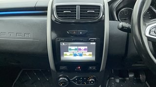Used 2020 Renault Duster [2015-2019] 110 PS RXZ 4X2 MT Diesel Manual interior MUSIC SYSTEM & AC CONTROL VIEW