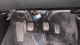 Used 2017 Maruti Suzuki Baleno [2015-2019] Alpha Petrol Petrol Manual interior PEDALS VIEW