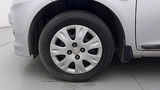 Used 2013 Honda Amaze [2013-2016] 1.2 S i-VTEC Petrol Manual tyres LEFT FRONT TYRE RIM VIEW