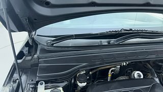 Used 2018 Hyundai Creta [2018-2020] 1.6 SX AT Diesel Automatic engine ENGINE RIGHT SIDE HINGE & APRON VIEW