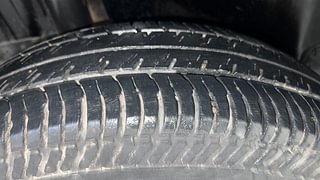 Used 2017 Maruti Suzuki Swift [2014-2017] LXI (O) Petrol Manual tyres RIGHT REAR TYRE TREAD VIEW