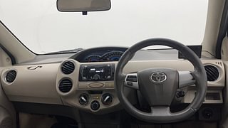 Used 2014 Toyota Etios [2010-2017] VX Petrol Manual interior DASHBOARD VIEW