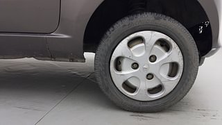 Used 2018 Tata Nano [2014-2018] Twist XTA Petrol Petrol Automatic tyres RIGHT FRONT TYRE RIM VIEW