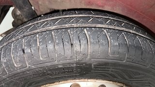 Used 2014 Maruti Suzuki Wagon R 1.0 [2013-2019] LXi CNG Petrol+cng Manual tyres RIGHT REAR TYRE TREAD VIEW