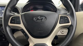 Used 2019 Hyundai New Santro 1.1 Sportz MT Petrol Manual top_features Steering mounted controls