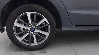 Used 2021 Ford Figo Aspire [2019-2021] Titanium Plus 1.2 Ti-VCT Petrol Manual tyres RIGHT REAR TYRE RIM VIEW