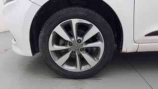 Used 2016 Hyundai Elite i20 [2014-2018] Asta 1.2 (O) Petrol Manual tyres LEFT FRONT TYRE RIM VIEW