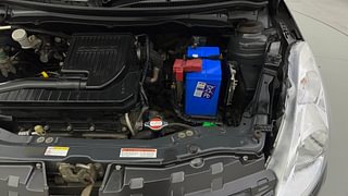 Used 2015 Maruti Suzuki Swift [2011-2017] VXi Petrol Manual engine ENGINE LEFT SIDE VIEW