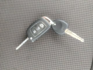 Used 2013 Hyundai i20 [2012-2014] Sportz 1.2 Petrol Manual extra CAR KEY VIEW