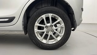 Used 2022 Maruti Suzuki Swift ZXI AMT Petrol Automatic tyres LEFT REAR TYRE RIM VIEW