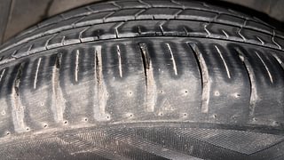 Used 2012 Hyundai Verna [2011-2015] Fluidic 1.6 CRDi SX Diesel Manual tyres LEFT REAR TYRE TREAD VIEW