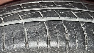 Used 2019 Maruti Suzuki Alto 800 [2019-2022] LXI Petrol Manual tyres LEFT FRONT TYRE TREAD VIEW