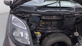 Used 2018 Tata Nano [2014-2018] Twist XTA Petrol Petrol Automatic engine ENGINE RIGHT SIDE HINGE & APRON VIEW