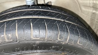 Used 2017 Maruti Suzuki Wagon R 1.0 [2010-2019] VXi Petrol Manual tyres LEFT FRONT TYRE TREAD VIEW