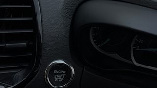 Used 2021 Ford Figo Aspire [2019-2021] Titanium Plus 1.2 Ti-VCT Petrol Manual top_features Keyless start