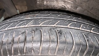 Used 2015 Maruti Suzuki Wagon R 1.0 [2013-2019] LXi CNG Petrol+cng Manual tyres RIGHT REAR TYRE TREAD VIEW