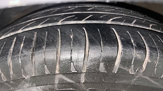 Used 2016 Maruti Suzuki Baleno [2015-2019] Delta Petrol Petrol Manual tyres LEFT FRONT TYRE TREAD VIEW