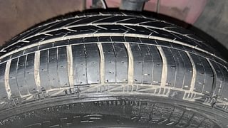 Used 2019 Hyundai Elite i20 [2018-2020] Magna Plus 1.2 Petrol Manual tyres RIGHT FRONT TYRE TREAD VIEW