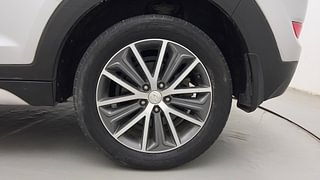 Used 2018 Hyundai Tucson [2016-2020] GLS 2WD AT Petrol Petrol Automatic tyres LEFT REAR TYRE RIM VIEW