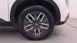 Used 2021 Hyundai Venue [2019-2022] SX 1.0  Turbo iMT Petrol Manual tyres RIGHT FRONT TYRE RIM VIEW