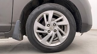 Used 2019 Honda Jazz [2015-2019] VX Diesel Diesel Manual tyres RIGHT FRONT TYRE RIM VIEW