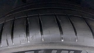 Used 2015 Audi A4 [2015-2016] 35 TDI Premium Plus Diesel Automatic tyres RIGHT FRONT TYRE TREAD VIEW