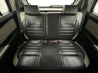 Used 2016 Maruti Suzuki Wagon R 1.0 [2015-2019] VXI AMT Petrol Automatic interior REAR SEAT CONDITION VIEW