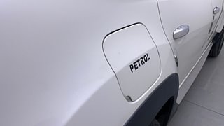 Used 2021 Renault Duster [2020-2022] RXZ Petrol Petrol Manual dents MINOR SCRATCH