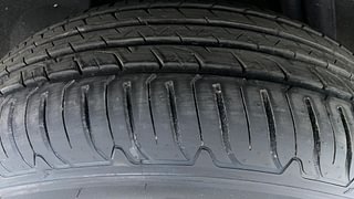 Used 2021 Renault Duster [2020-2022] RXZ Petrol Petrol Manual tyres RIGHT REAR TYRE TREAD VIEW