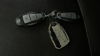 Used 2016 Maruti Suzuki Ciaz [2014-2017] ZXI+ Petrol Manual extra CAR KEY VIEW