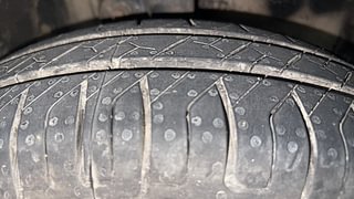 Used 2013 Maruti Suzuki A-Star [2012-2014] VXI Petrol Manual tyres RIGHT FRONT TYRE TREAD VIEW