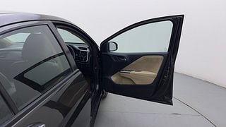 Used 2016 Honda City [2014-2017] V Petrol Manual interior RIGHT FRONT DOOR OPEN VIEW
