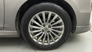 Used 2016 Maruti Suzuki Ciaz [2014-2017] ZXI+ Petrol Manual tyres RIGHT FRONT TYRE RIM VIEW