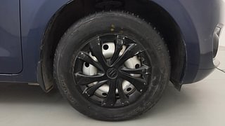 Used 2020 Maruti Suzuki Swift [2017-2021] LXI Petrol Manual tyres RIGHT FRONT TYRE RIM VIEW