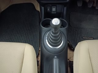 Used 2017 Honda Amaze 1.5 SX i-DTEC Diesel Manual interior GEAR  KNOB VIEW